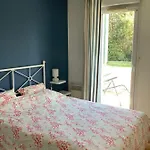 Les Jardins De L'empereur, 아파트