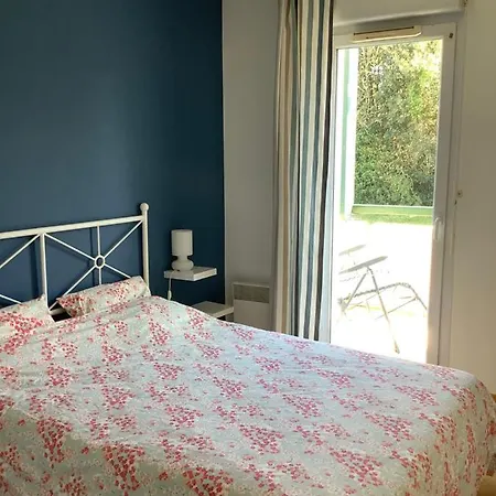 Les Jardins De L'empereur, Apartment